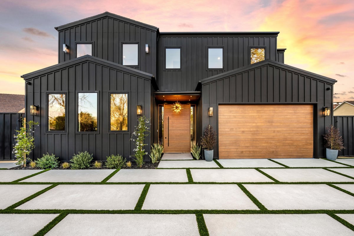 Renting vs. Buying Near Rice University