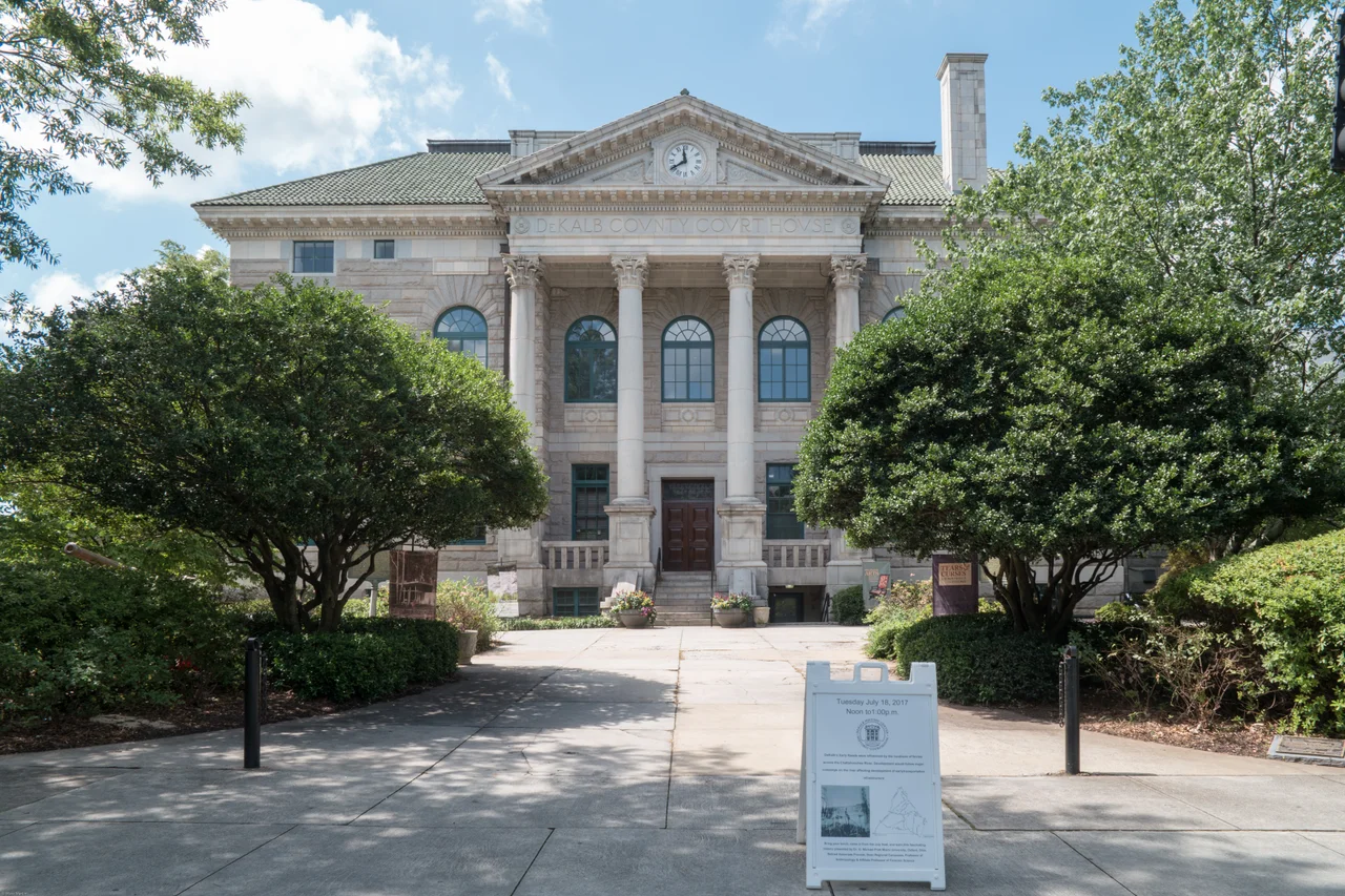 A walkway leads to the historic DeKalb County Courthouse in downtown Decatur.