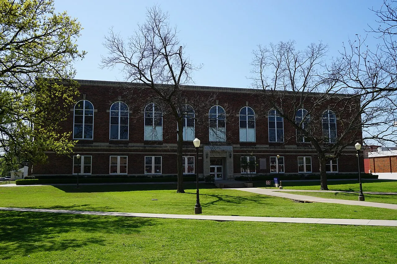 Hall of Languages at East Texas A&M University in Commerce, Texas.