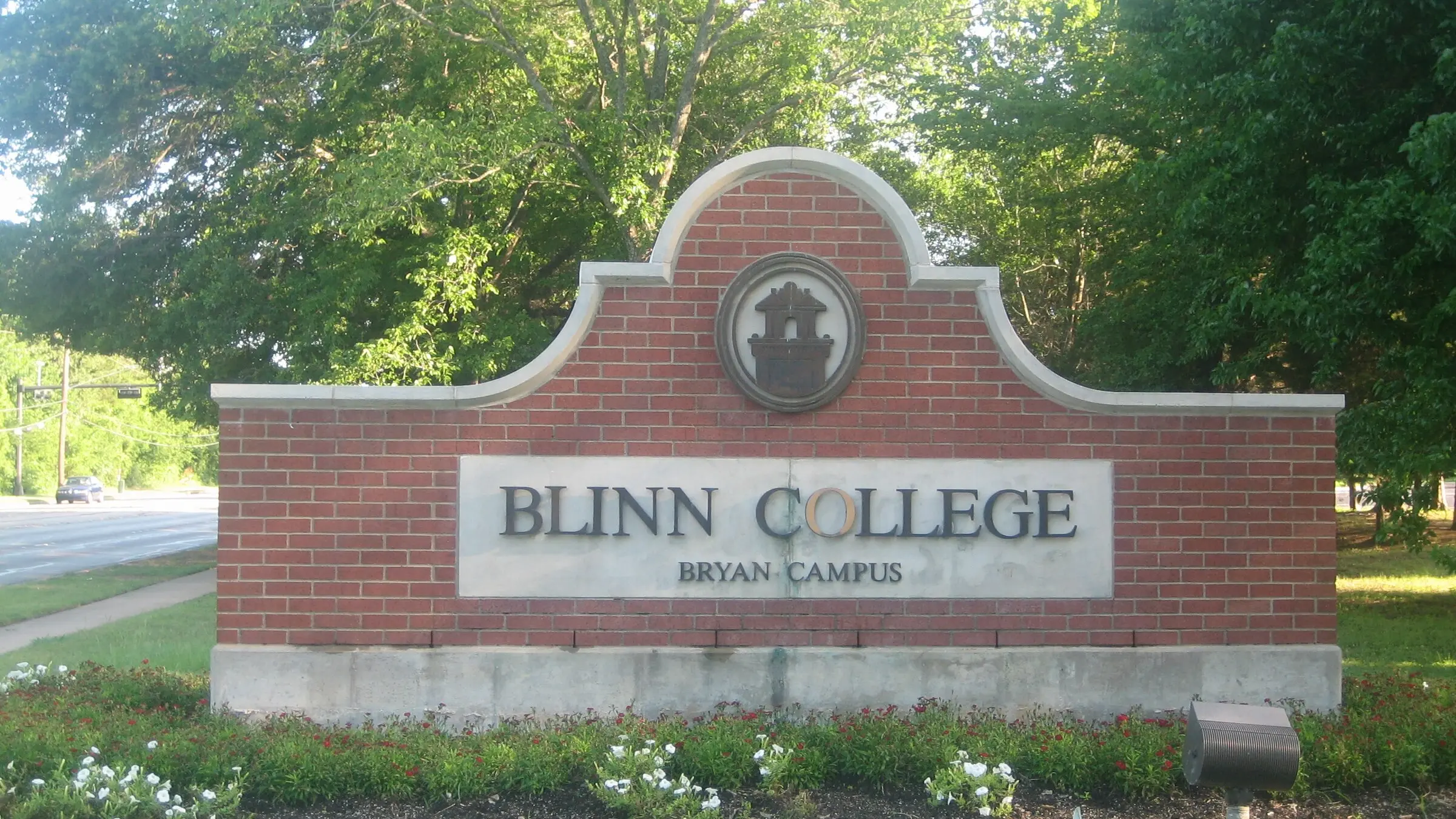 Blinn College Bryan Campus entrance in Bryan, Texas