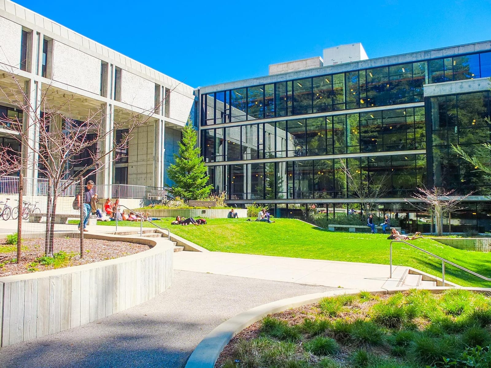 McHenry Library and its courtyard on the University of California, Santa Cruz campus.