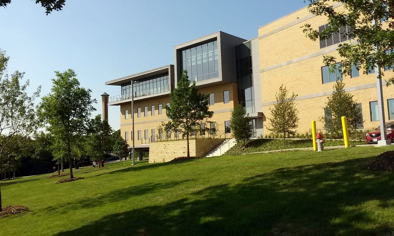 SB Hall with Braniff Tower on the University of Dallas campus in Irving, Texas